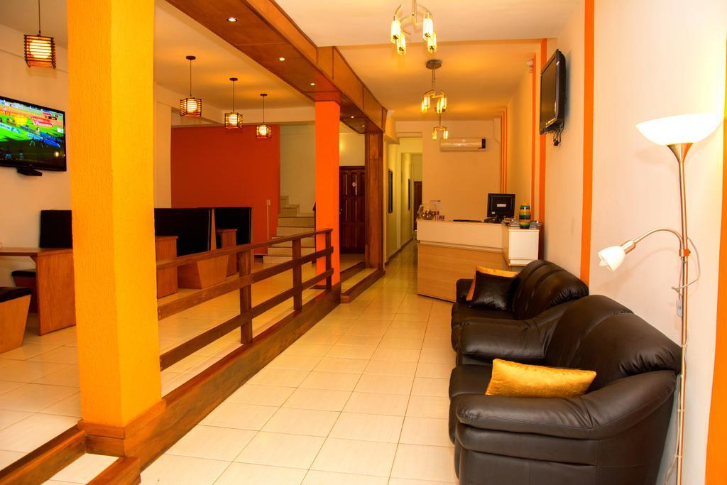 Del Rio Apart Hotel Encarnación Dış mekan fotoğraf