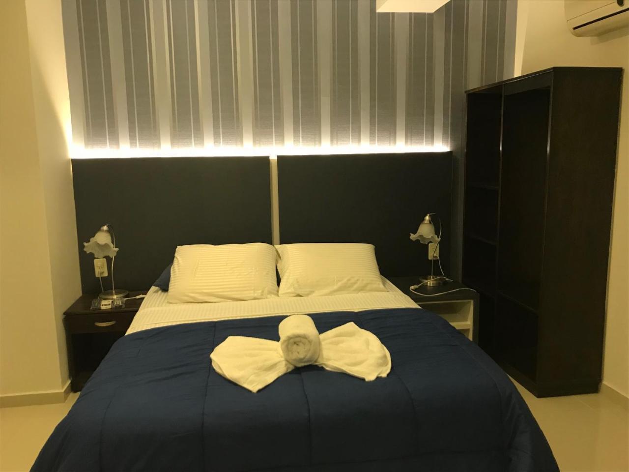 Del Rio Apart Hotel Encarnación Dış mekan fotoğraf
